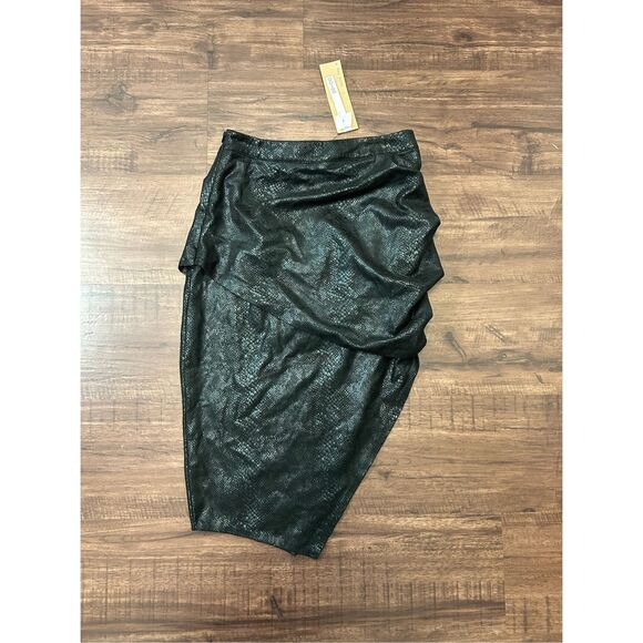 Do + Be NWT Black Snakeskin Scrunch Asymmetrical Skirt, Sz Small - Picture 1 of 9